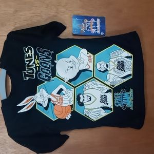 NEW Boys Space Jam Looney Tunes.       A New Legacy Graphic T-shirt